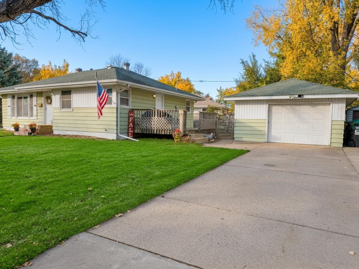 View of Residential at 5000 Zenith Avenue, Brooklyn Center MN 55429, Brooklyn Center (9 of 47) - Mike Wilen | Minnesota Team Real Estate