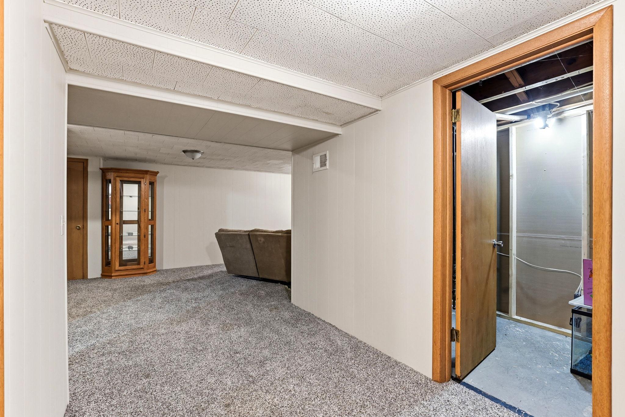 View of Residential at 5000 Zenith Avenue, Brooklyn Center MN 55429, Brooklyn Center (34 of 47) - Mike Wilen | Minnesota Team Real Estate