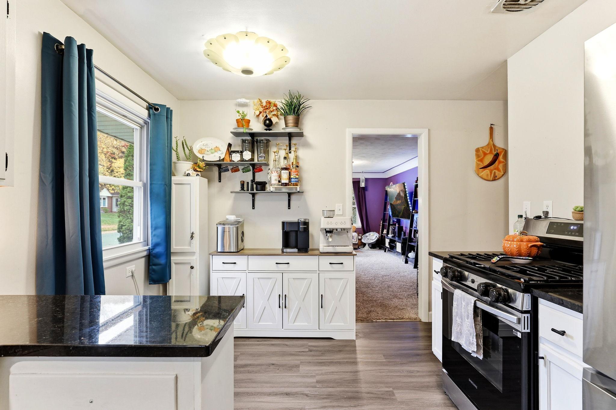 View of Residential at 5000 Zenith Avenue, Brooklyn Center MN 55429, Brooklyn Center (10 of 47) - Mike Wilen | Minnesota Team Real Estate