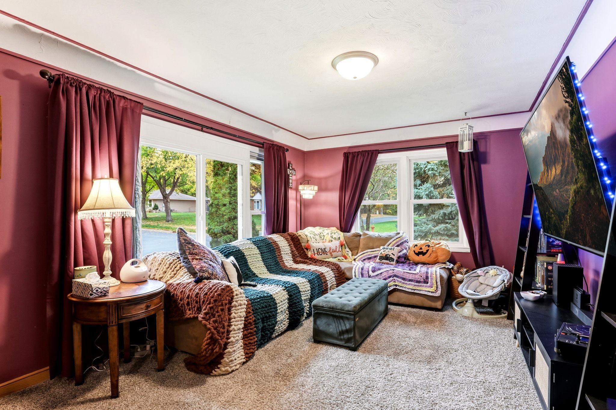 View of Residential at 5000 Zenith Avenue, Brooklyn Center MN 55429, Brooklyn Center (17 of 47) - Mike Wilen | Minnesota Team Real Estate
