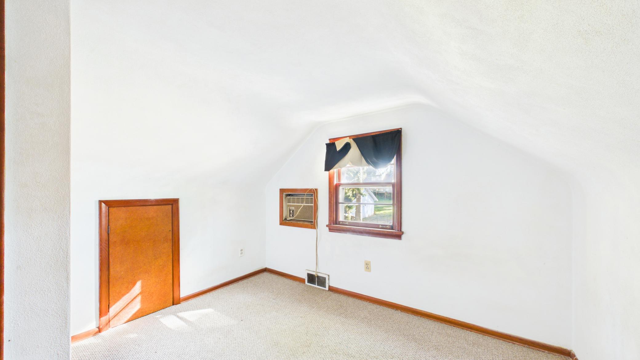 View of Residential at 5043 Granada Avenue, Oakdale MN 55128, Oakdale (31 of 50) - Mike Wilen | Minnesota Team Real Estate