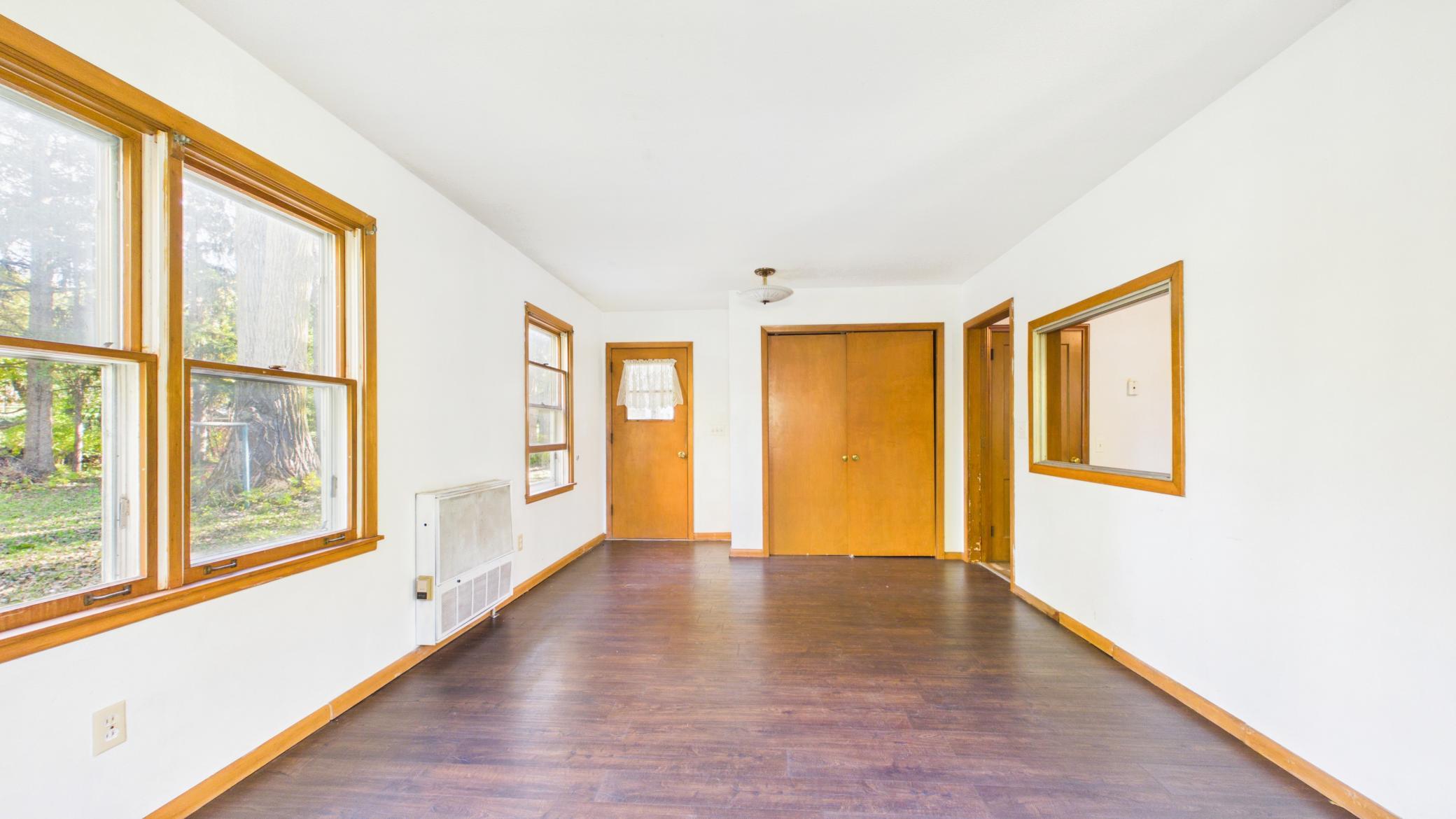 View of Residential at 5043 Granada Avenue, Oakdale MN 55128, Oakdale (26 of 50) - Mike Wilen | Minnesota Team Real Estate