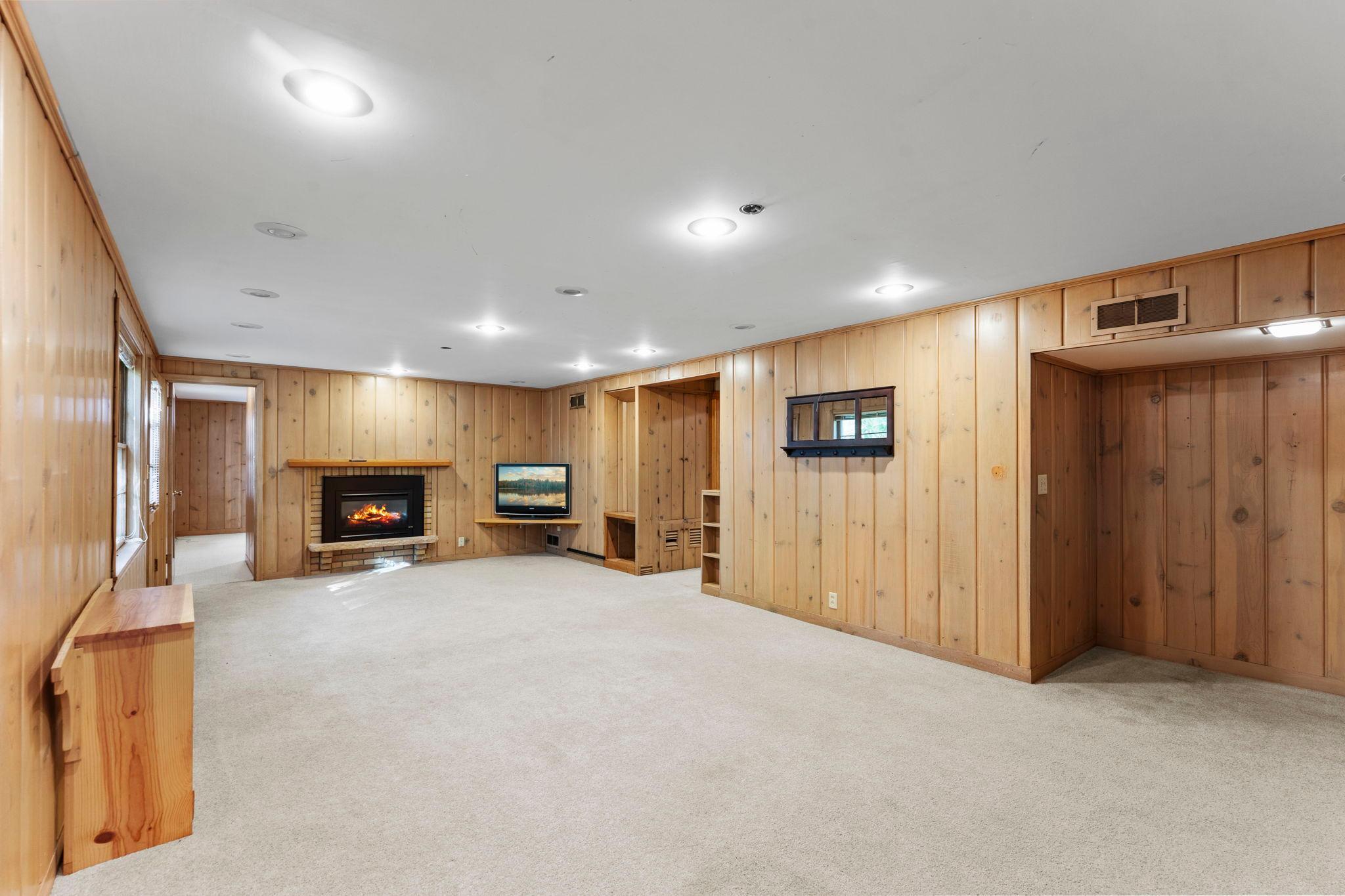 View of Residential at 5708 Bernard Place, Edina MN 55436, Edina (20 of 36) - Mike Wilen | Minnesota Team Real Estate