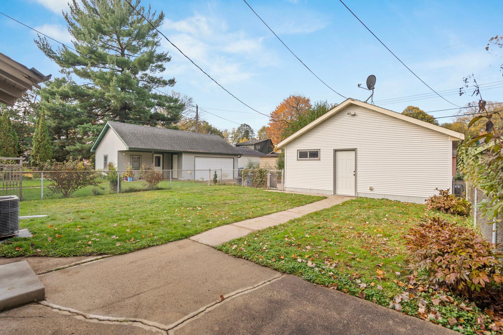 View of Residential at 4016 44th Avenue, Minneapolis MN 55406, Minneapolis (11 of 19) - Mike Wilen | Minnesota Team Real Estate