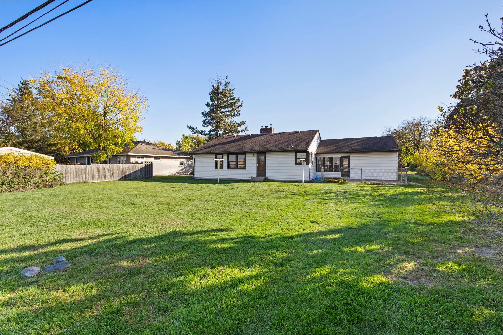 View of Residential at 1501 Preston Lane, Hopkins MN 55343, Hopkins (23 of 27) - Mike Wilen | Minnesota Team Real Estate