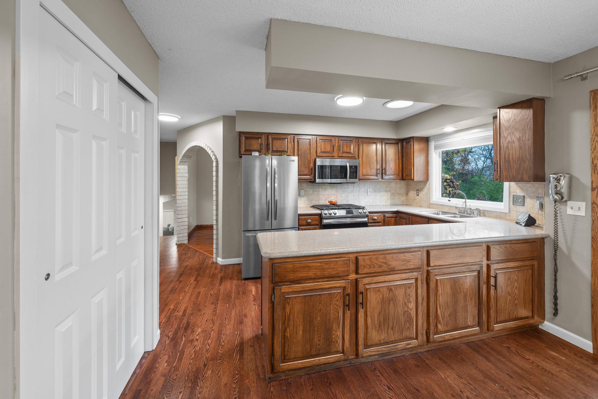 View of Residential at 14886 Tealwood Court, Eden Prairie MN 55347, Eden Prairie (7 of 57) - Mike Wilen | Minnesota Team Real Estate