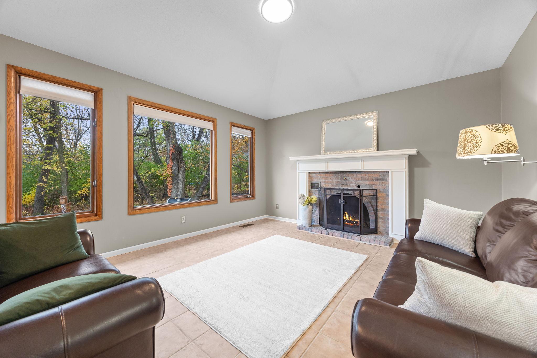 View of Residential at 14886 Tealwood Court, Eden Prairie MN 55347, Eden Prairie (10 of 57) - Mike Wilen | Minnesota Team Real Estate