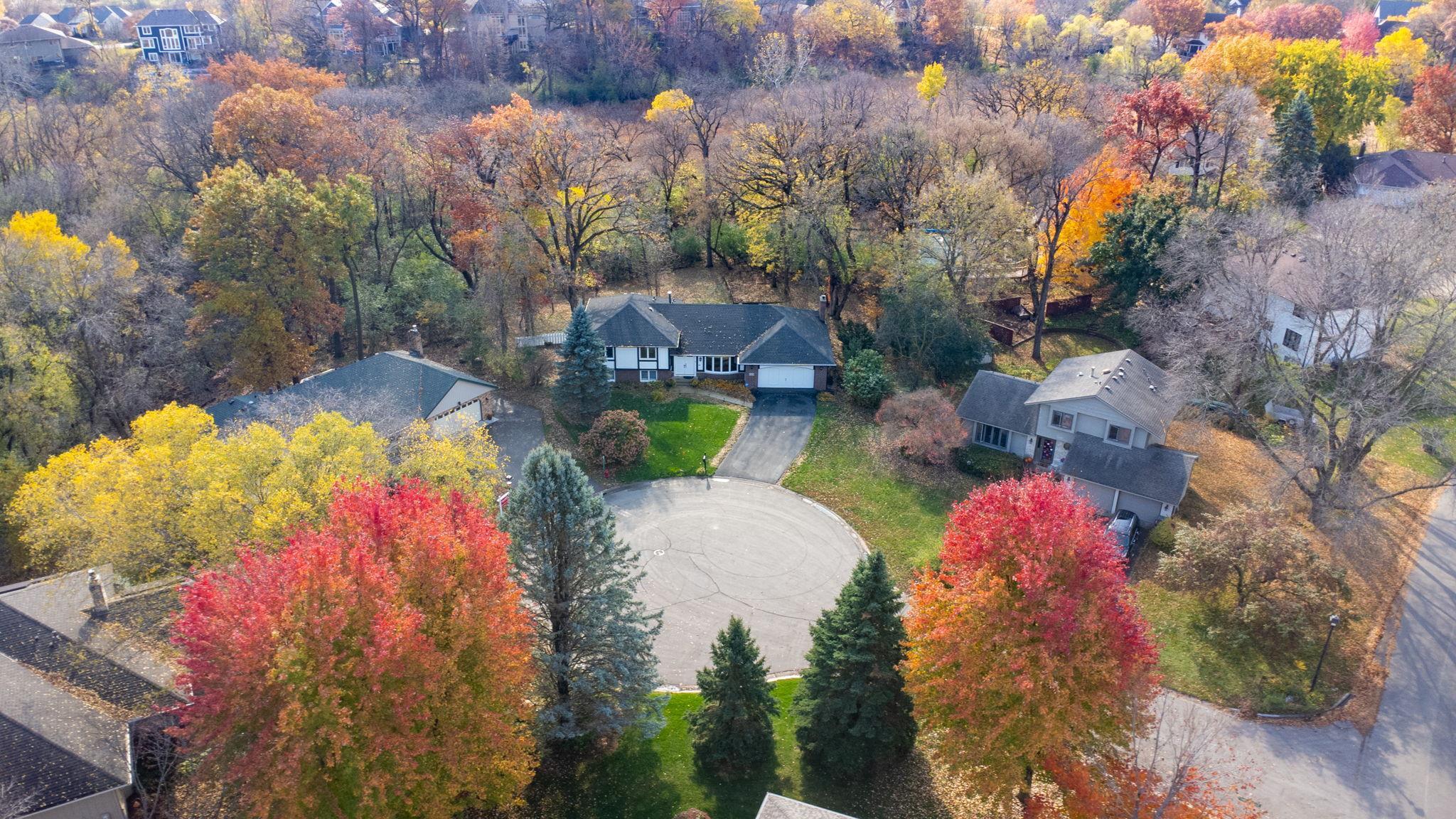 View of Single Family at 14886 Tealwood Court, Eden Prairie - Mike Wilen | Minnesota Team Real Estate