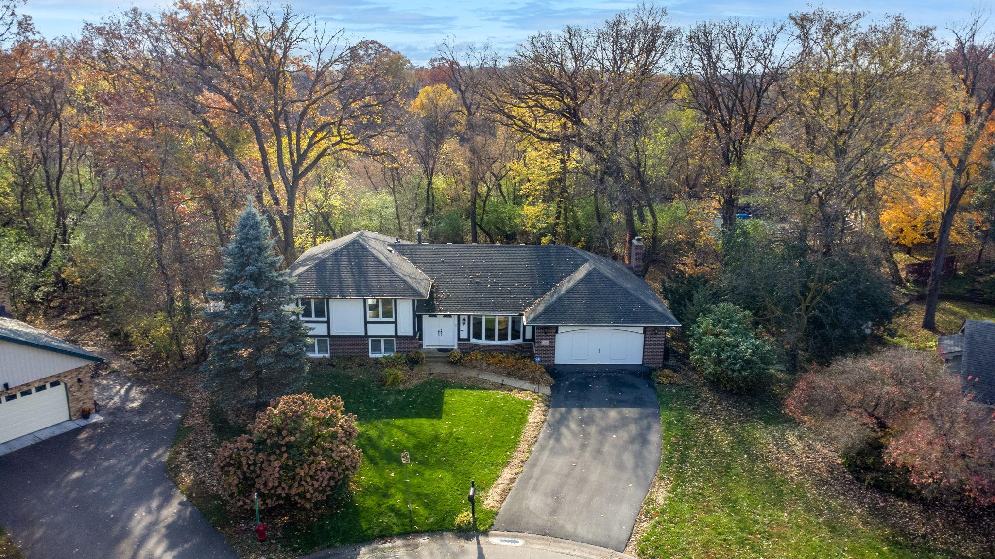 View of Residential at 14886 Tealwood Court, Eden Prairie MN 55347, Eden Prairie (47 of 57) - Mike Wilen | Minnesota Team Real Estate
