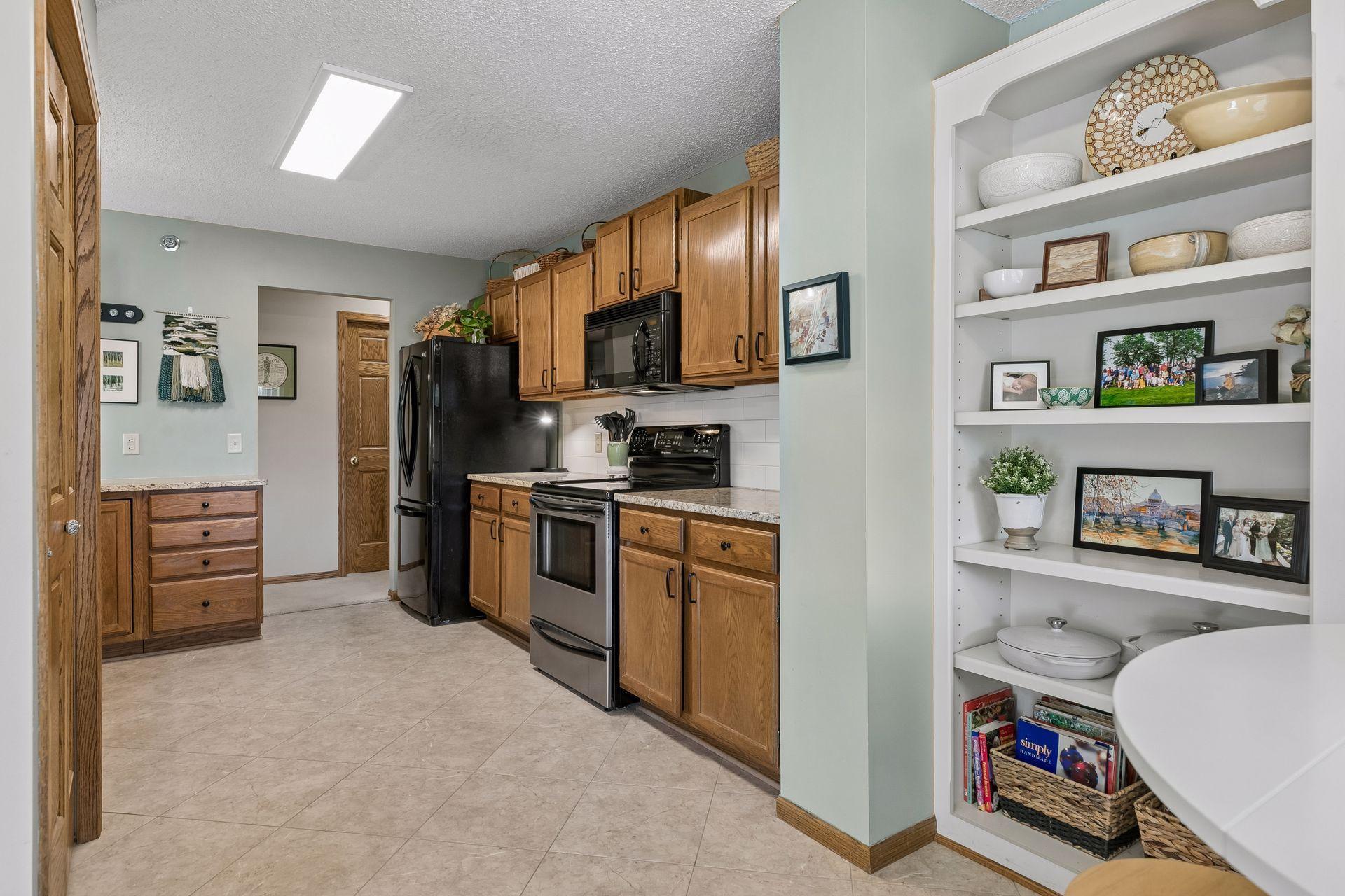 View of Residential at 2525 Concord Way #123, Mendota Heights MN 55120, Mendota Heights (15 of 35) - Mike Wilen | Minnesota Team Real Estate