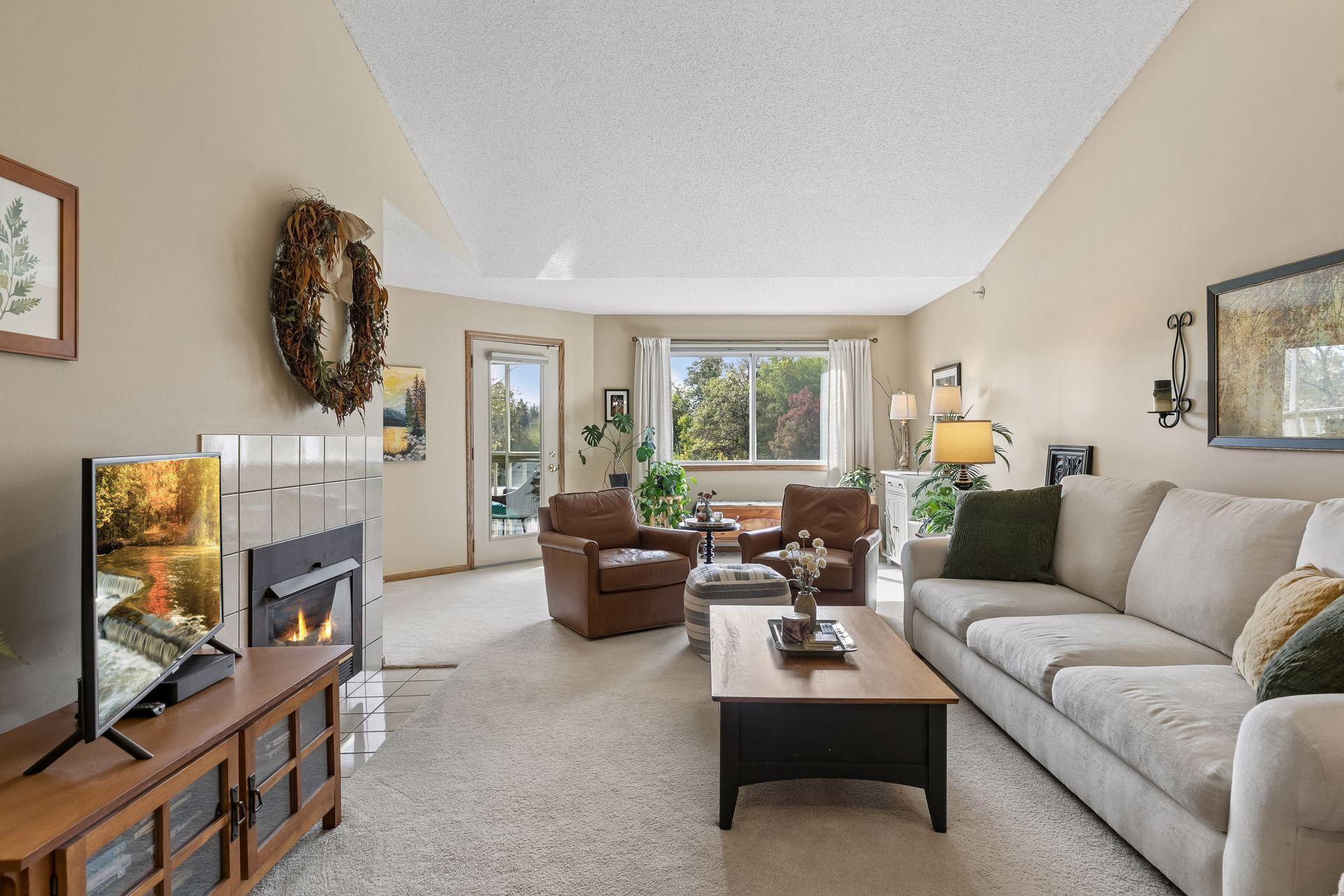 View of Residential at 2525 Concord Way #123, Mendota Heights MN 55120, Mendota Heights (8 of 35) - Mike Wilen | Minnesota Team Real Estate
