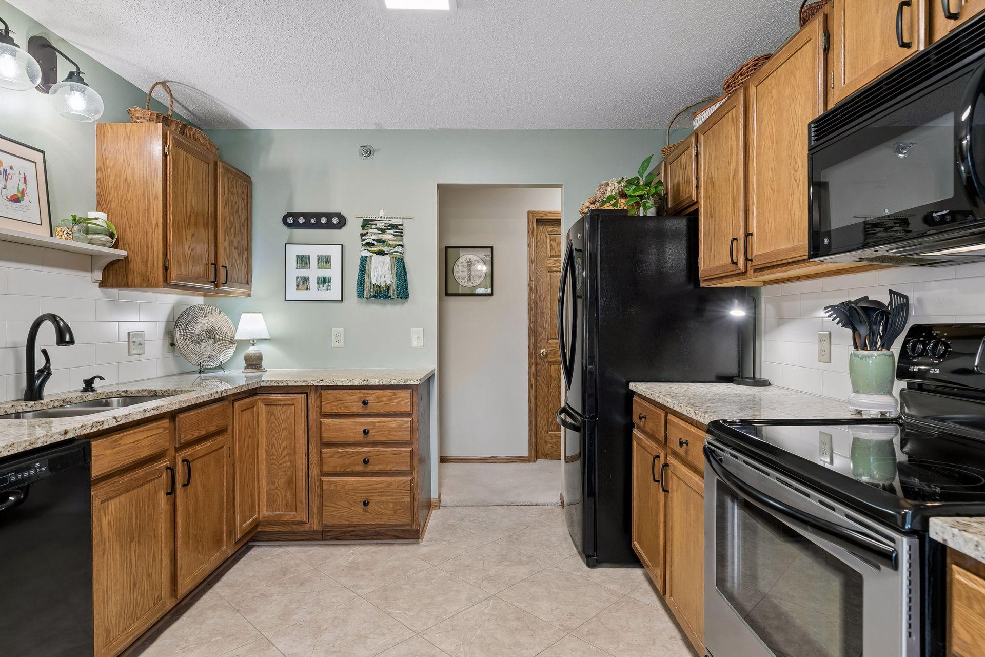 View of Residential at 2525 Concord Way #123, Mendota Heights MN 55120, Mendota Heights (19 of 35) - Mike Wilen | Minnesota Team Real Estate
