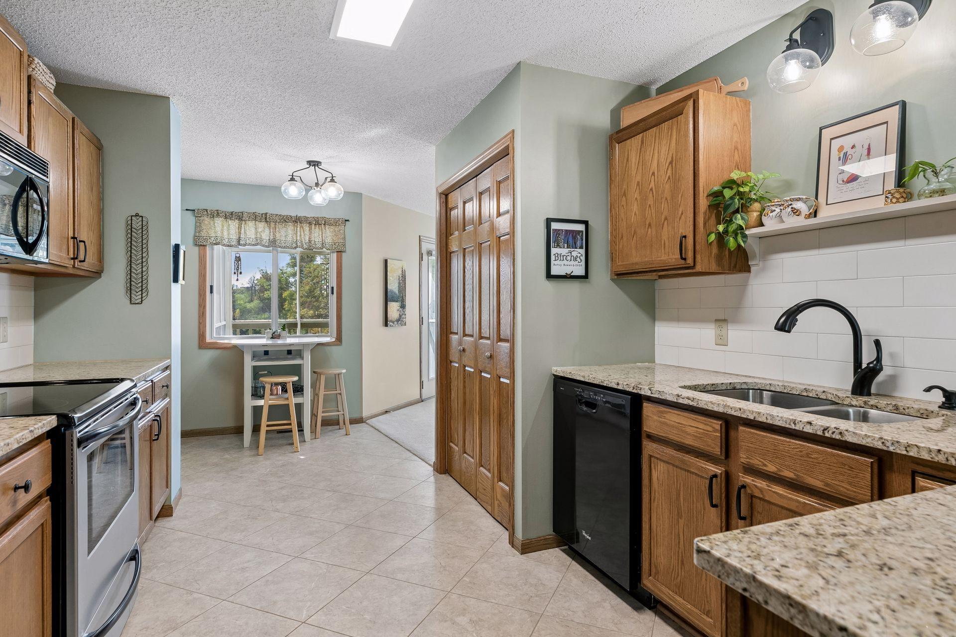 View of Residential at 2525 Concord Way #123, Mendota Heights MN 55120, Mendota Heights (17 of 35) - Mike Wilen | Minnesota Team Real Estate