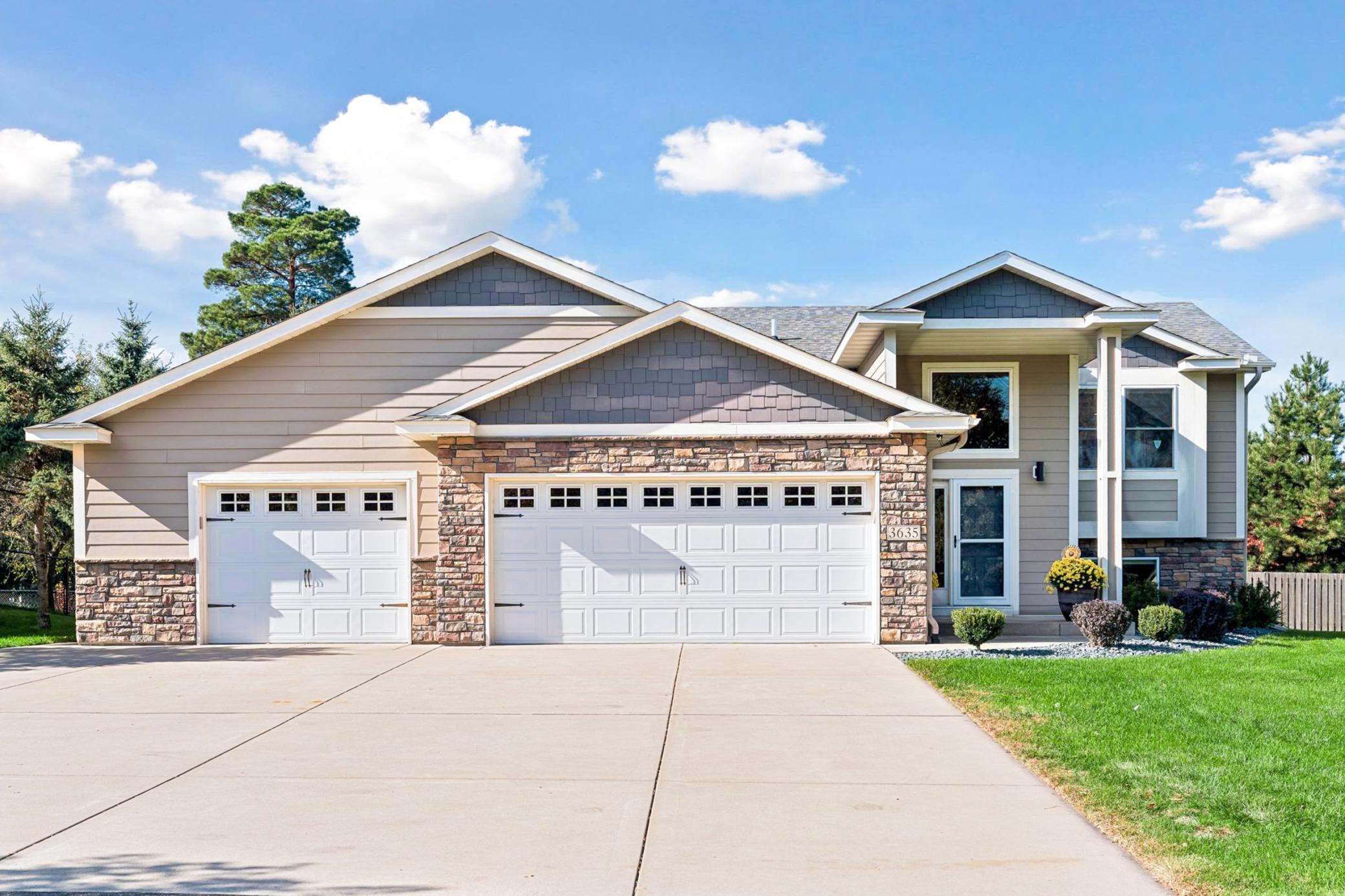 View of Single Family at 3635 Edgerton Street, Vadnais Heights - Mike Wilen | Minnesota Team Real Estate