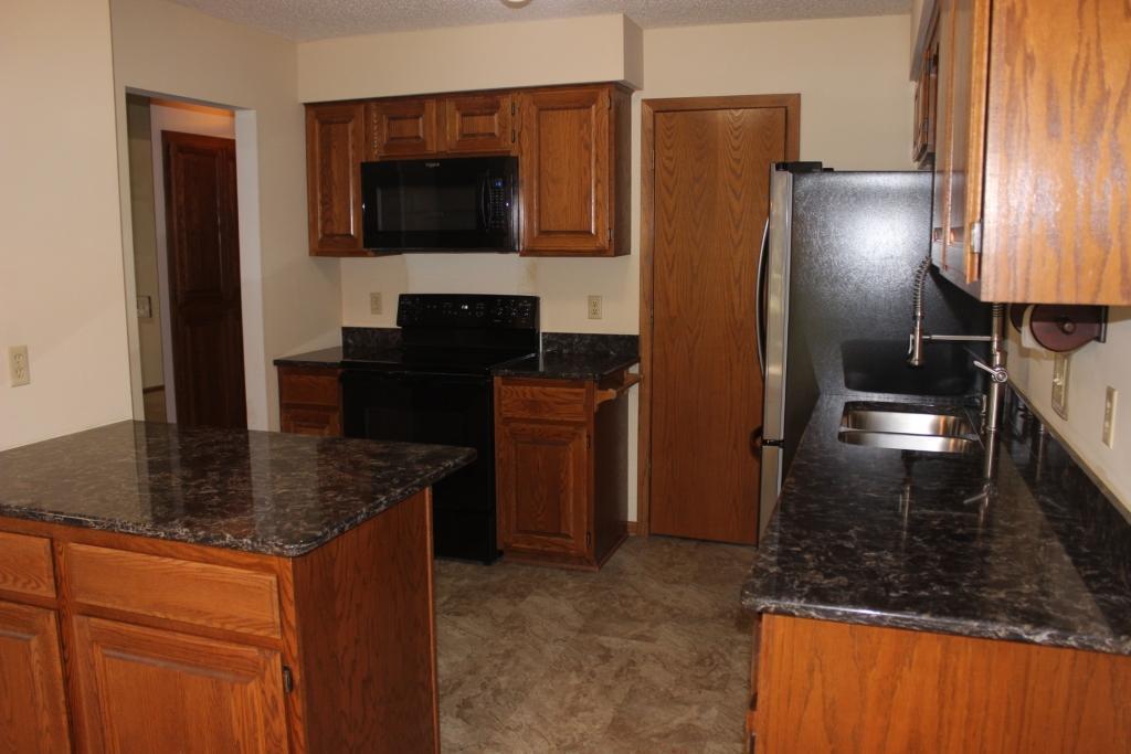 View of Residential at 1913 Fox Ridge Drive #B, West Saint Paul MN 55118, West Saint Paul (2 of 18) - Mike Wilen | Minnesota Team Real Estate