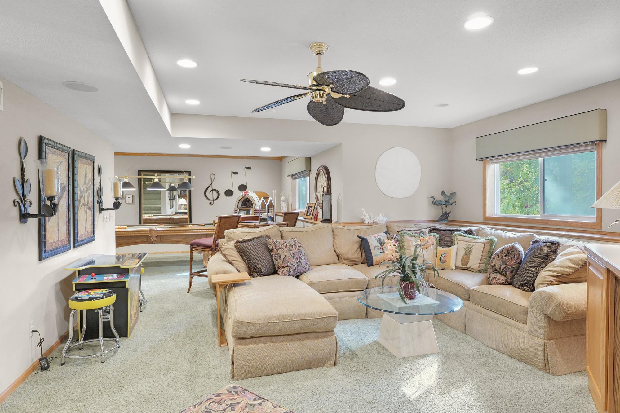 View of Residential at 200 Pendryn Hill Curve, Woodbury MN 55125, Woodbury (43 of 58) - Mike Wilen | Minnesota Team Real Estate