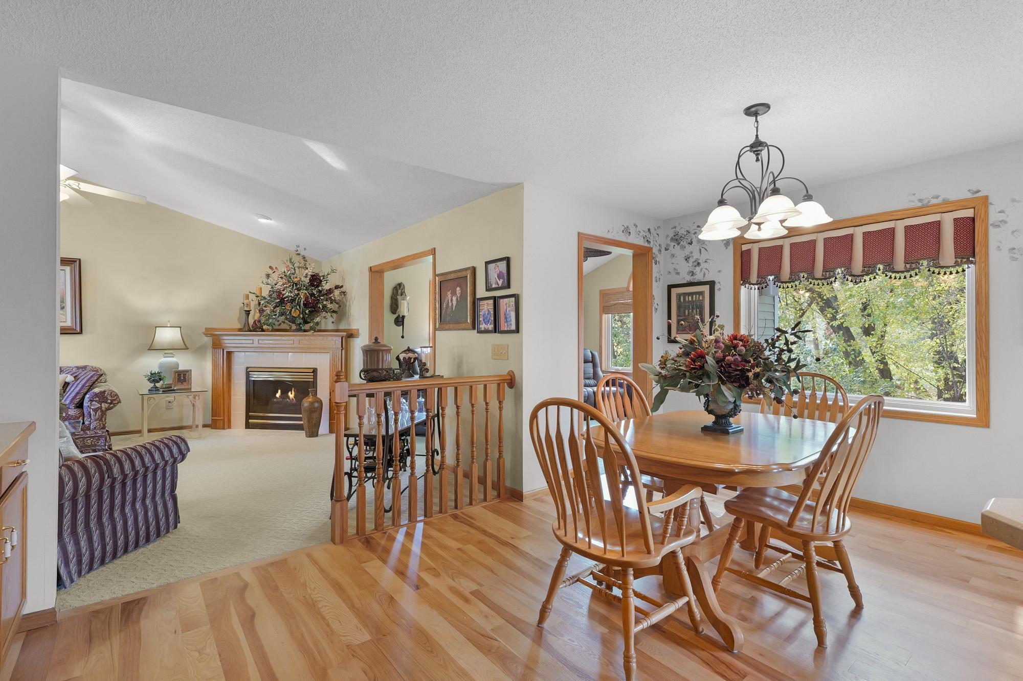 View of Residential at 200 Pendryn Hill Curve, Woodbury MN 55125, Woodbury (17 of 58) - Mike Wilen | Minnesota Team Real Estate