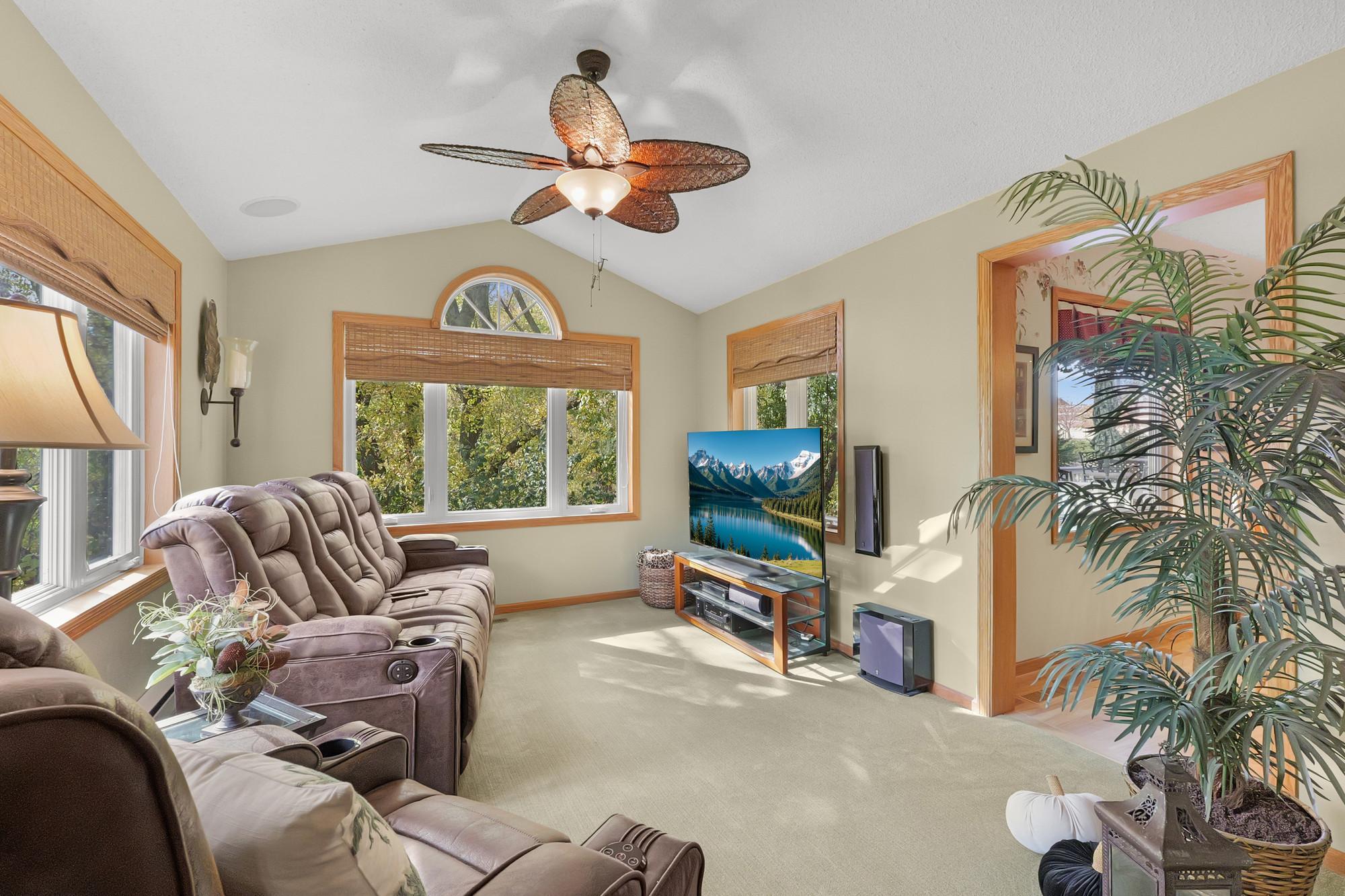 View of Residential at 200 Pendryn Hill Curve, Woodbury MN 55125, Woodbury (11 of 58) - Mike Wilen | Minnesota Team Real Estate