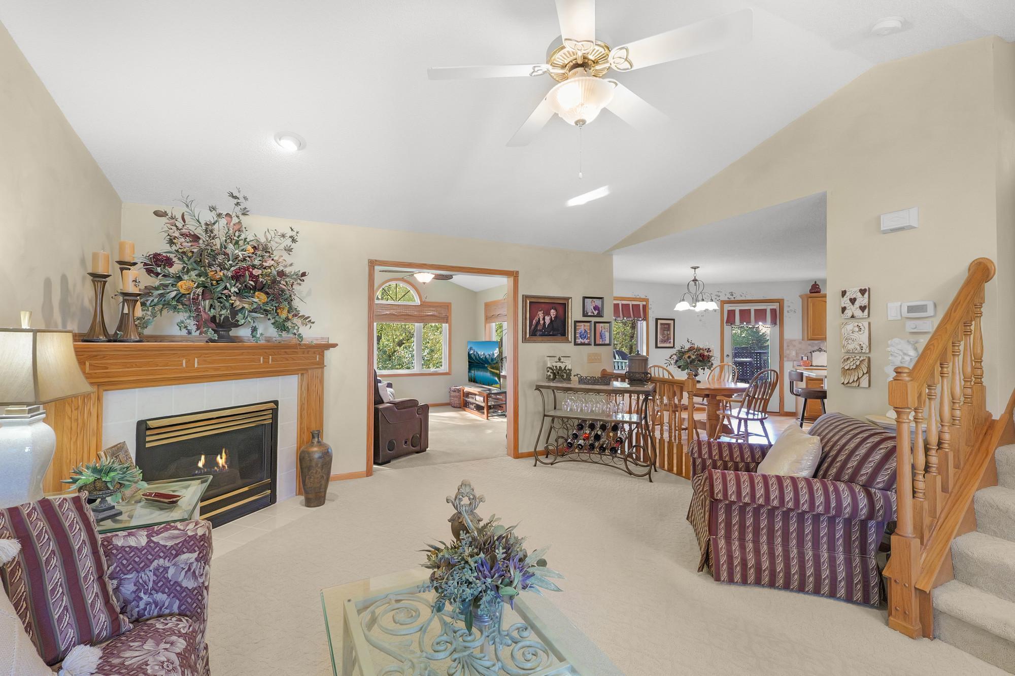 View of Residential at 200 Pendryn Hill Curve, Woodbury MN 55125, Woodbury (10 of 58) - Mike Wilen | Minnesota Team Real Estate