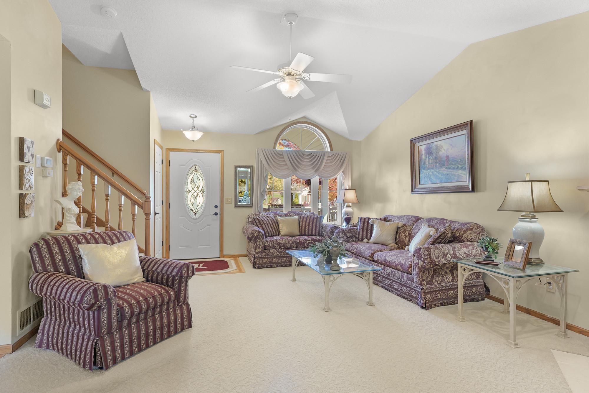 View of Residential at 200 Pendryn Hill Curve, Woodbury MN 55125, Woodbury (7 of 58) - Mike Wilen | Minnesota Team Real Estate