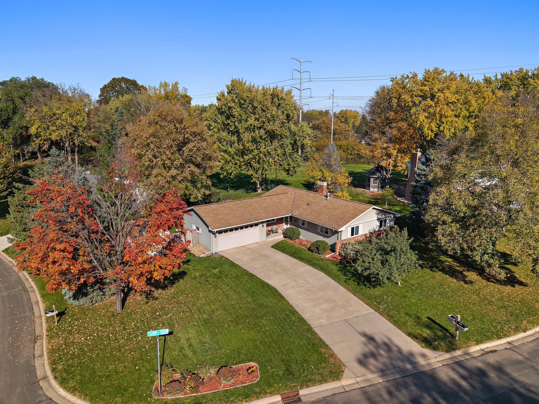 View of Residential at 11209 Carver Court, Burnsville MN 55337, Burnsville (6 of 44) - Mike Wilen | Minnesota Team Real Estate