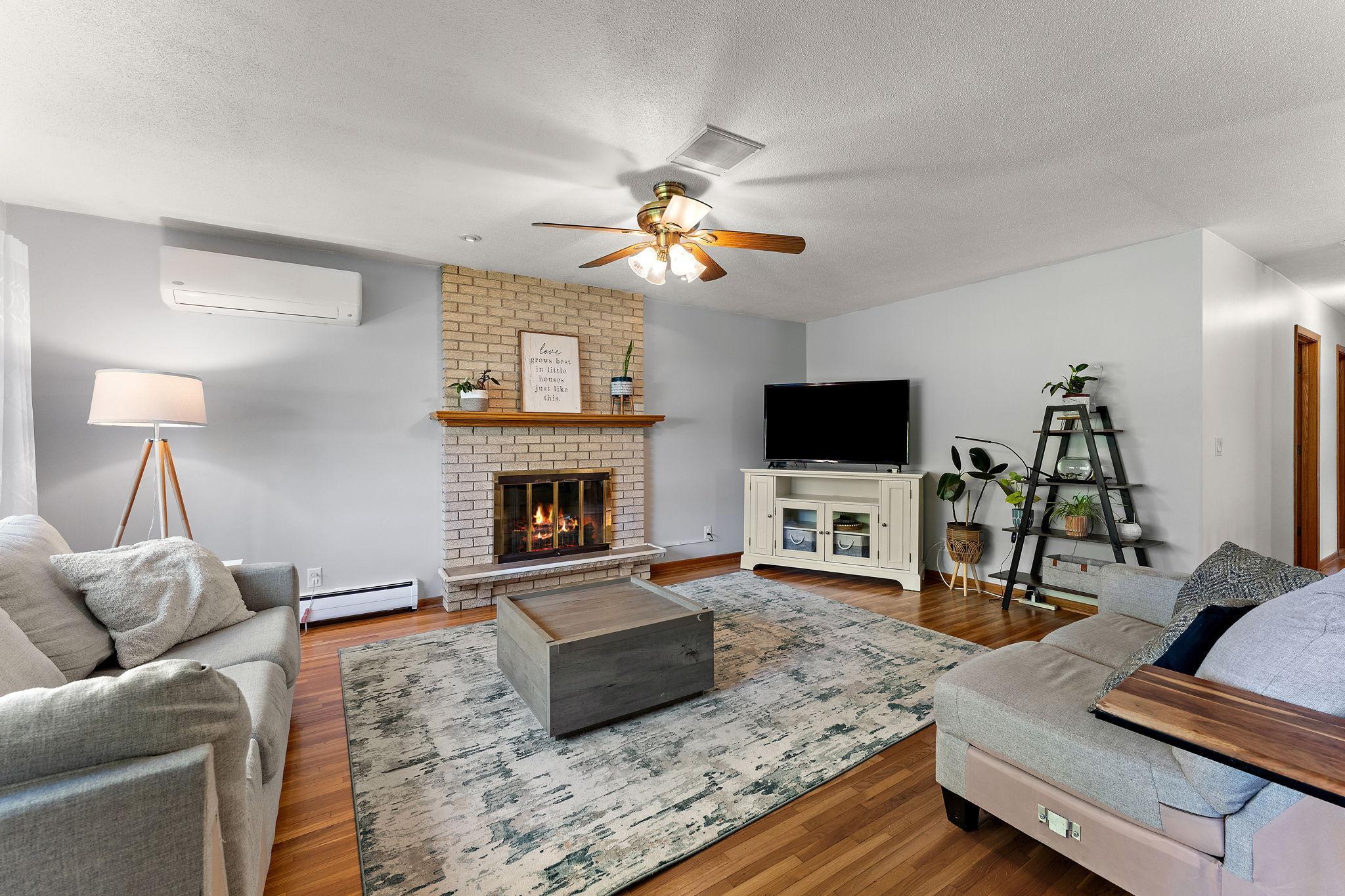 View of Residential at 11209 Carver Court, Burnsville MN 55337, Burnsville (21 of 44) - Mike Wilen | Minnesota Team Real Estate