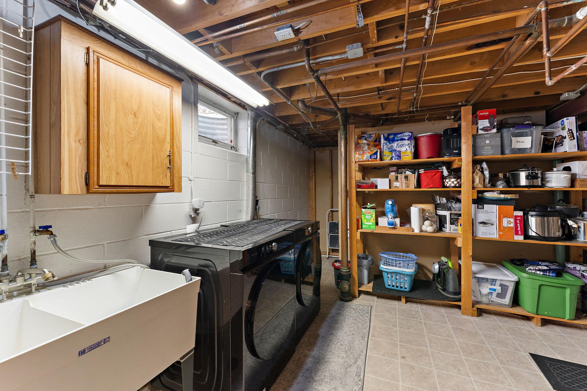 View of Residential at 11209 Carver Court, Burnsville MN 55337, Burnsville (43 of 44) - Mike Wilen | Minnesota Team Real Estate