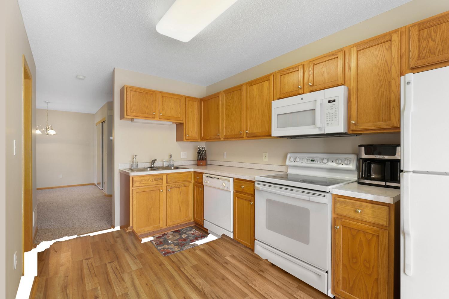 View of Residential at 15718 Lower Fjord Way, Apple Valley MN 55124, Apple Valley (11 of 25) - Mike Wilen | Minnesota Team Real Estate