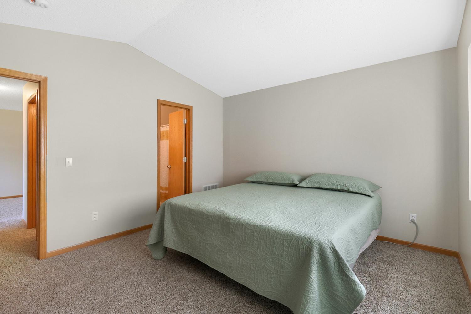 View of Residential at 15718 Lower Fjord Way, Apple Valley MN 55124, Apple Valley (18 of 25) - Mike Wilen | Minnesota Team Real Estate