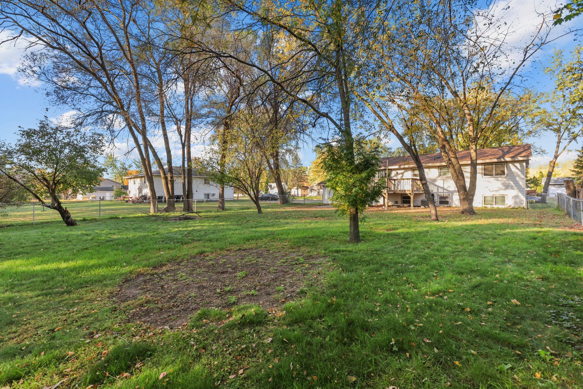 View of Residential at 11337 Osage Street, Coon Rapids MN 55433, Coon Rapids (43 of 44) - Mike Wilen | Minnesota Team Real Estate