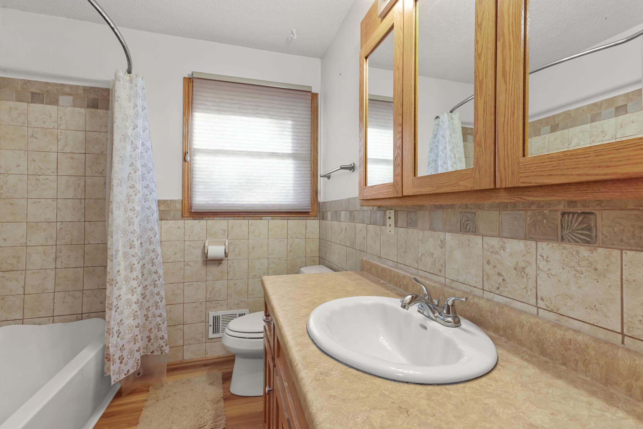 View of Residential at 11337 Osage Street, Coon Rapids MN 55433, Coon Rapids (21 of 44) - Mike Wilen | Minnesota Team Real Estate
