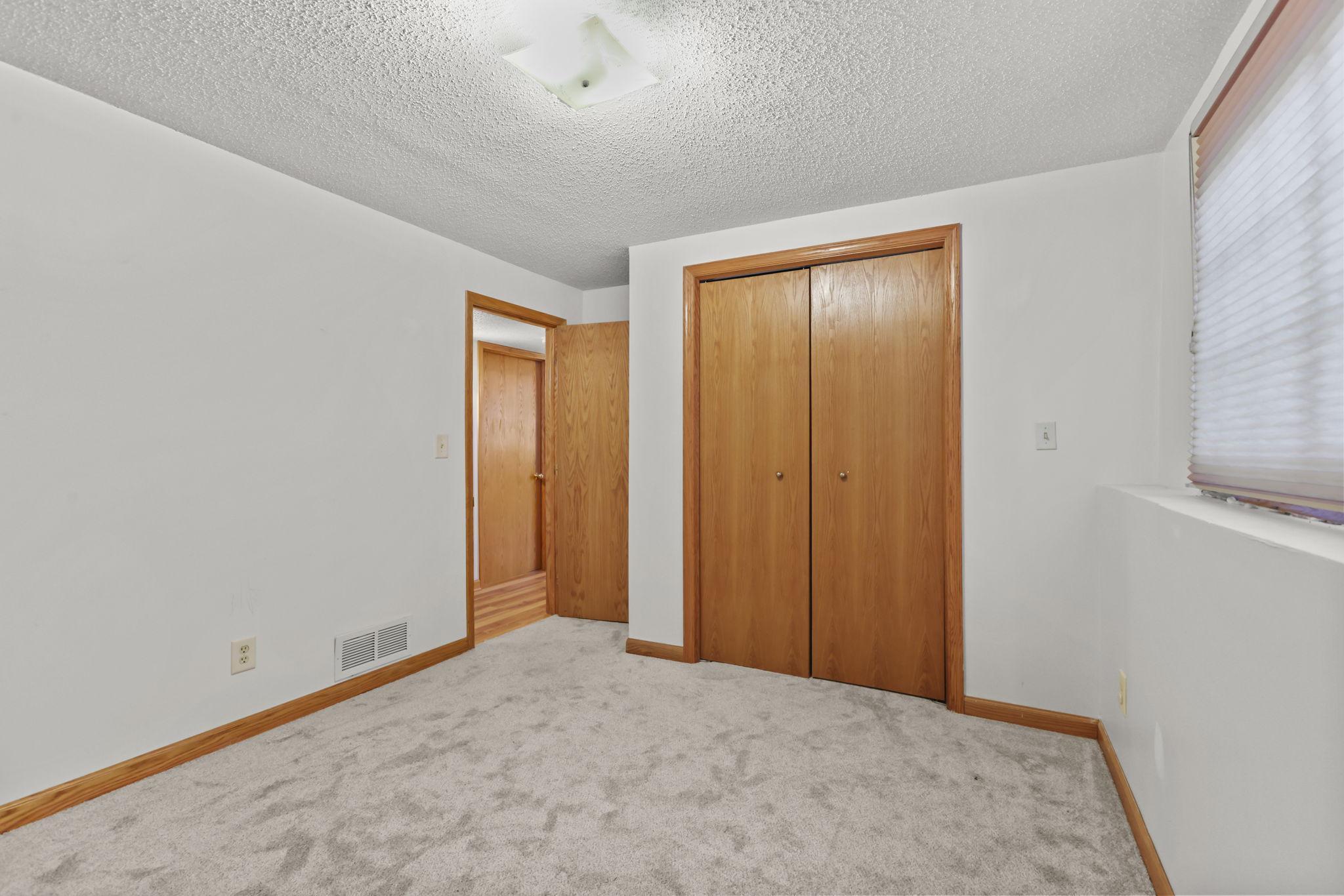 View of Residential at 11337 Osage Street, Coon Rapids MN 55433, Coon Rapids (20 of 44) - Mike Wilen | Minnesota Team Real Estate