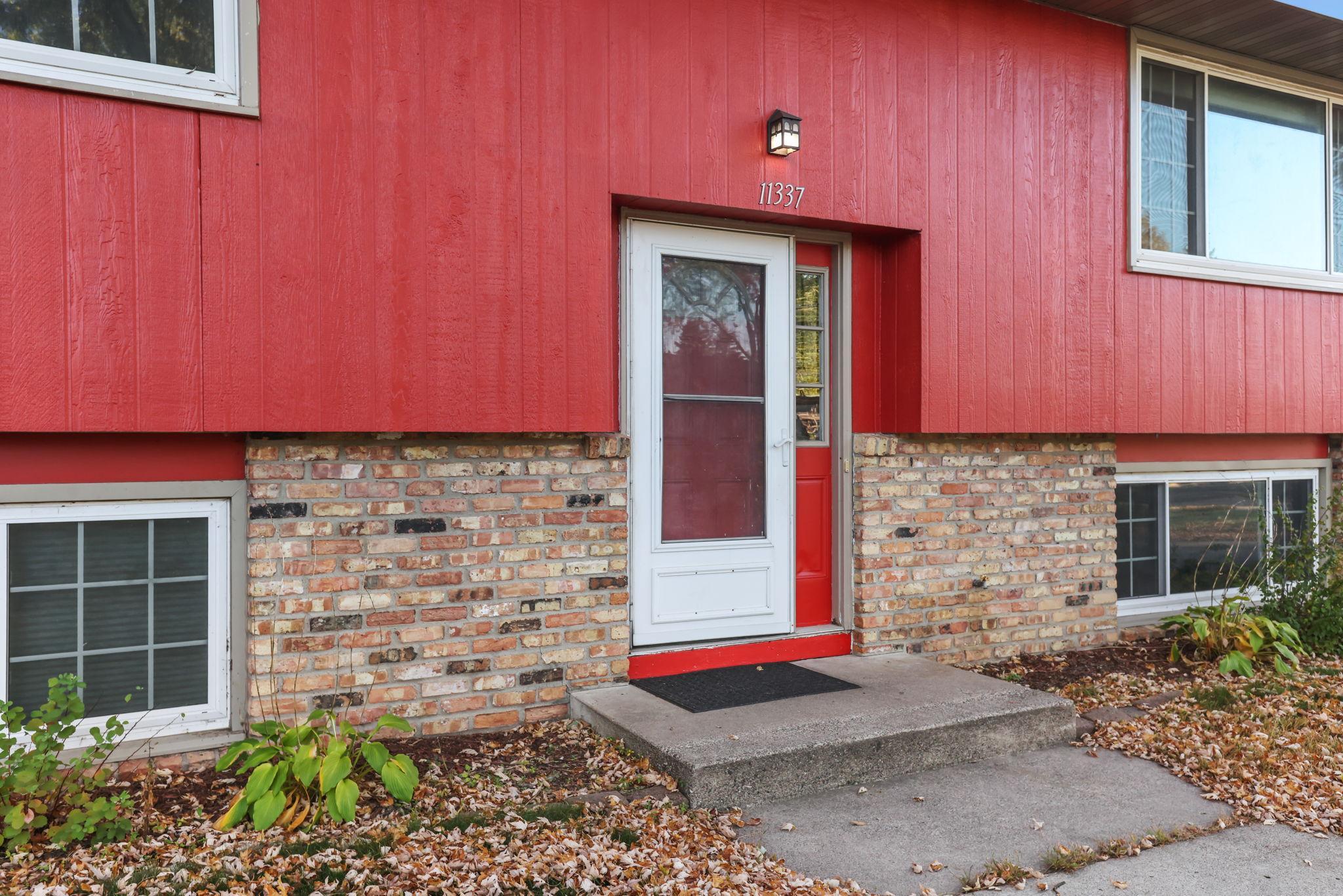 View of Residential at 11337 Osage Street, Coon Rapids MN 55433, Coon Rapids (7 of 44) - Mike Wilen | Minnesota Team Real Estate