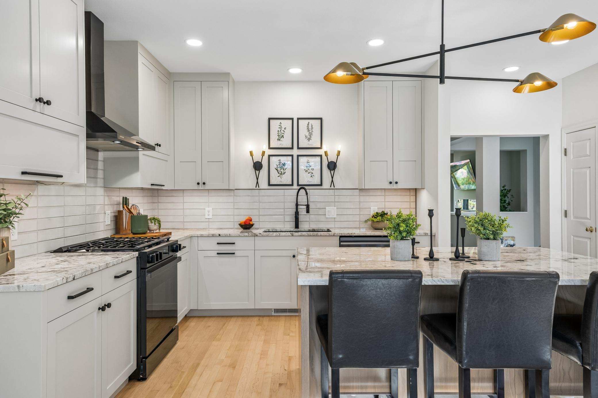 View of Residential at 3806 32nd Street, Minneapolis MN 55416, Minneapolis (21 of 51) - Mike Wilen | Minnesota Team Real Estate