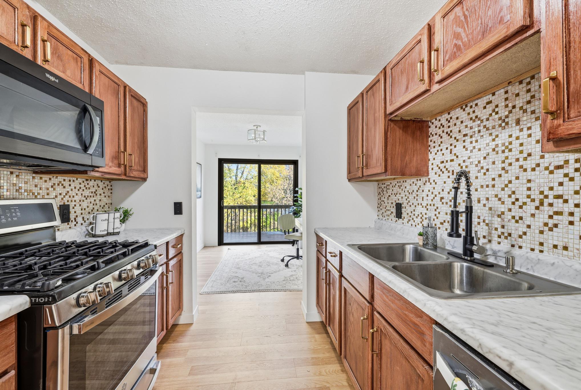 View of Residential at 7539 62nd Court, Brooklyn Park MN 55428, Brooklyn Park (7 of 23) - Mike Wilen | Minnesota Team Real Estate