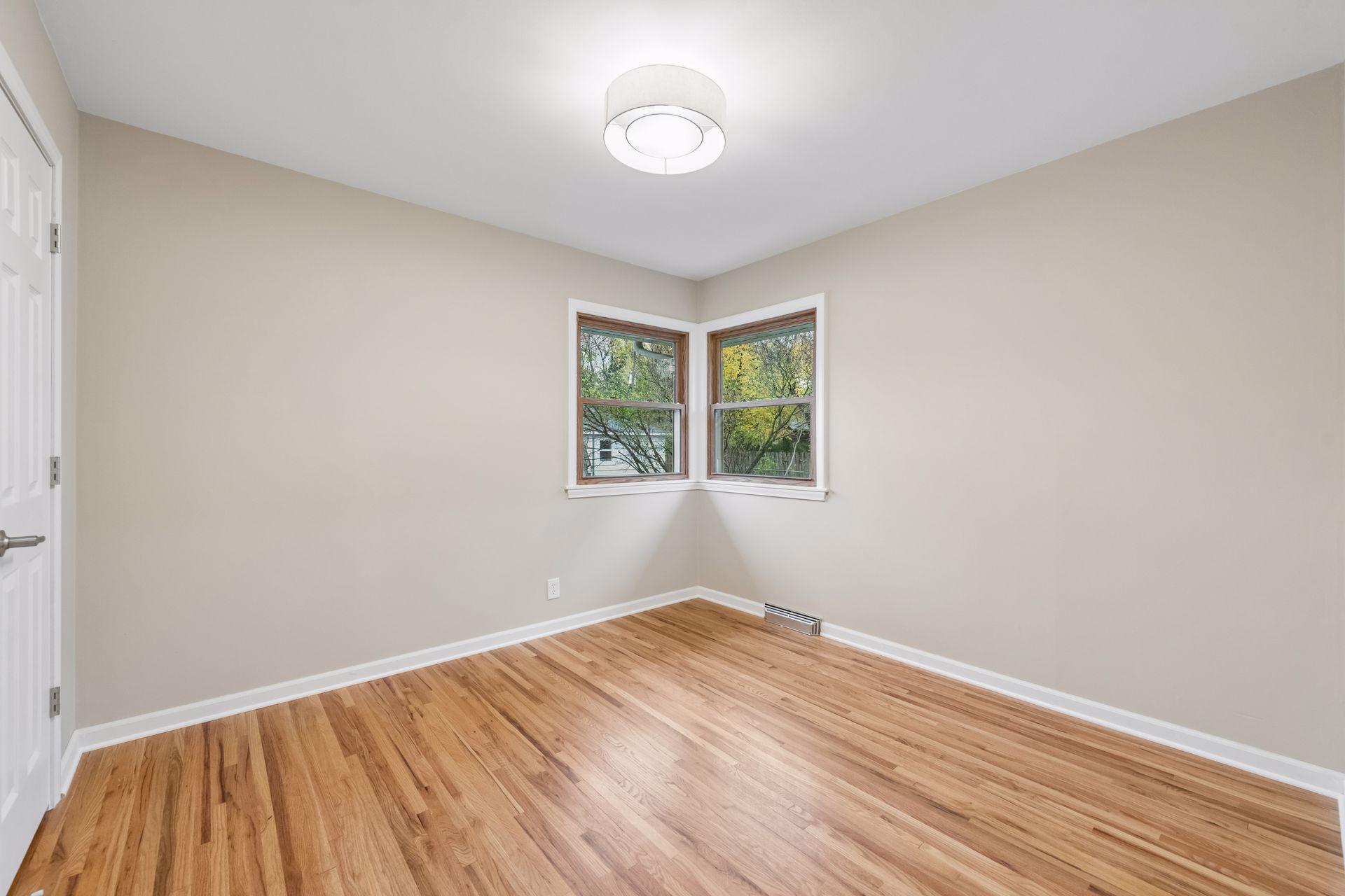 View of Residential at 1800 Parker Road, Saint Louis Park MN 55426, Saint Louis Park (13 of 28) - Mike Wilen | Minnesota Team Real Estate