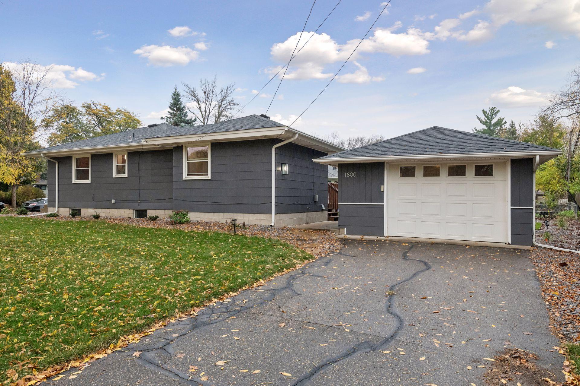 View of Residential at 1800 Parker Road, Saint Louis Park MN 55426, Saint Louis Park (26 of 28) - Mike Wilen | Minnesota Team Real Estate