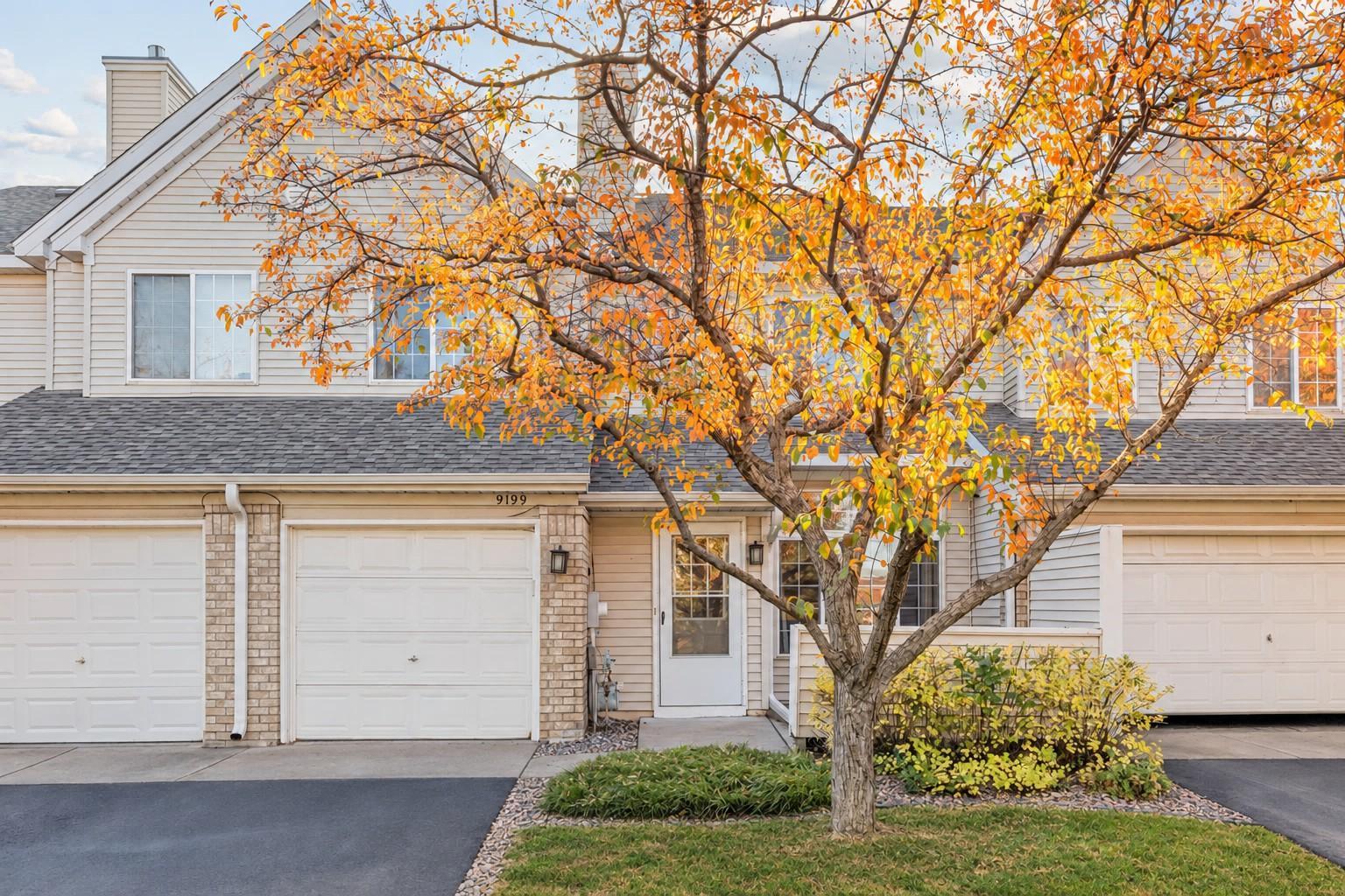 View of Residential at 9199 Troon Court, Woodbury MN 55125, Woodbury (37 of 39) - Mike Wilen | Minnesota Team Real Estate