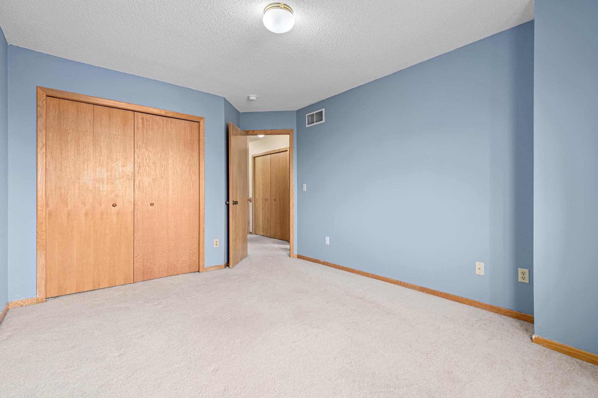 View of Residential at 9199 Troon Court, Woodbury MN 55125, Woodbury (34 of 39) - Mike Wilen | Minnesota Team Real Estate