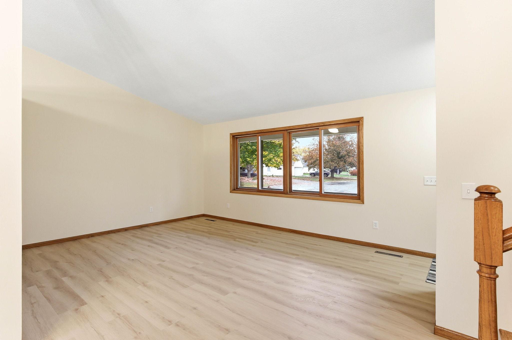 View of Residential at 306 71st Street, Mahtomedi MN 55115, Mahtomedi (13 of 36) - Mike Wilen | Minnesota Team Real Estate