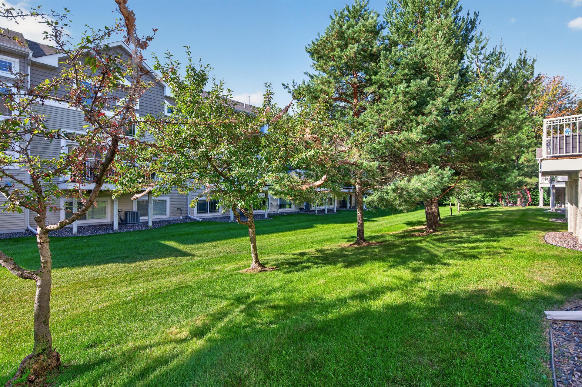 View of Residential at 594 Sutherland Drive, Woodbury MN 55129, Woodbury (28 of 29) - Mike Wilen | Minnesota Team Real Estate