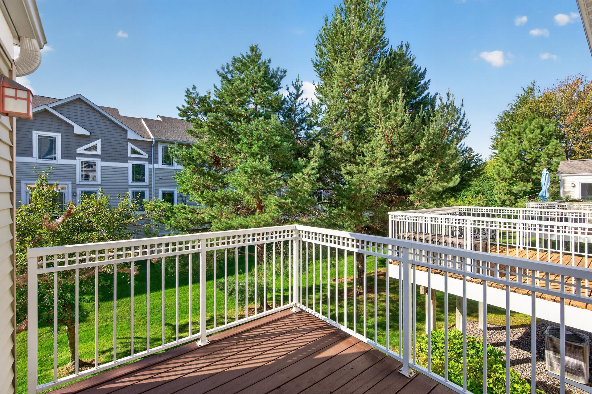 View of Residential at 594 Sutherland Drive, Woodbury MN 55129, Woodbury (27 of 29) - Mike Wilen | Minnesota Team Real Estate