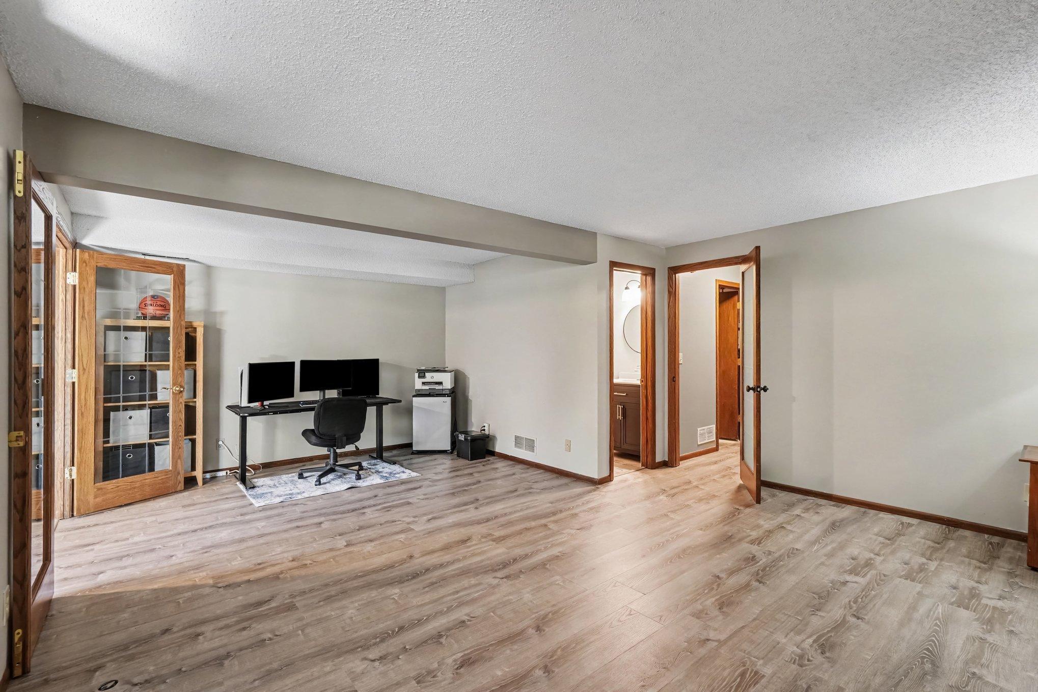 View of Residential at 2630 Aspen Court, White Bear Lake MN 55110, White Bear Lake (15 of 27) - Mike Wilen | Minnesota Team Real Estate