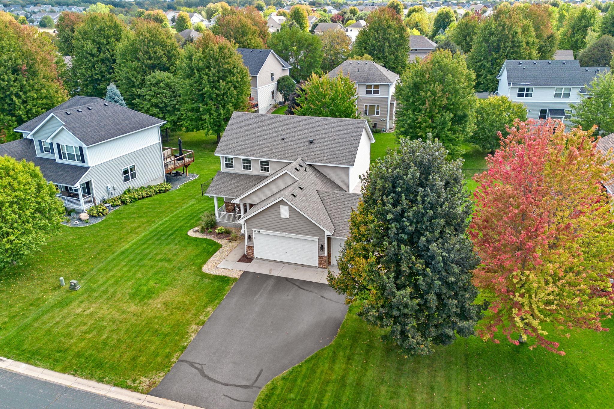 View of Residential at 16296 Fallbrook Drive, Lakeville MN 55044, Lakeville (24 of 56) - Mike Wilen | Minnesota Team Real Estate