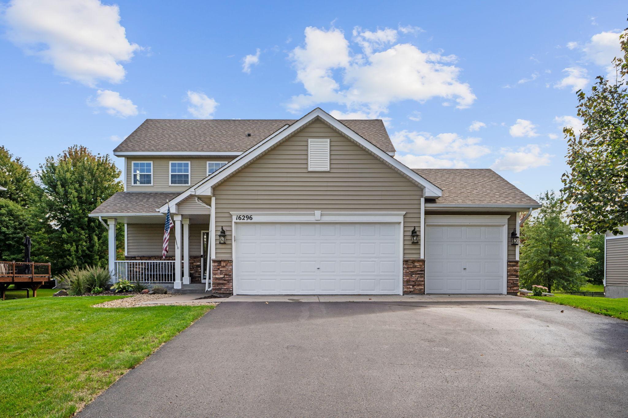View of Single Family at 16296 Fallbrook Drive, Lakeville - Mike Wilen | Minnesota Team Real Estate