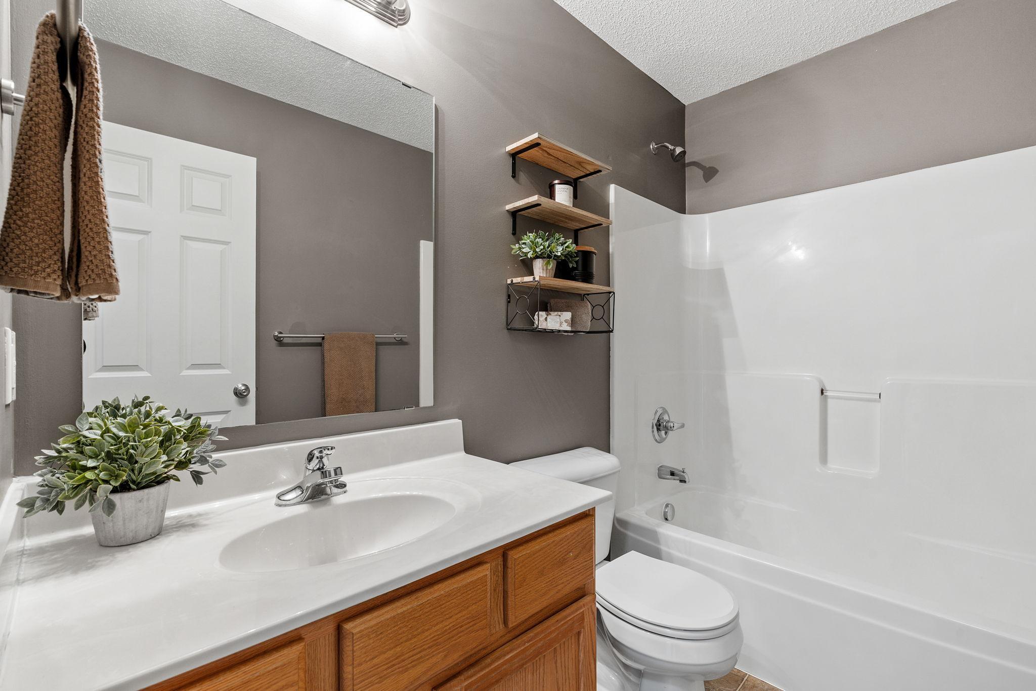 View of Residential at 16296 Fallbrook Drive, Lakeville MN 55044, Lakeville (47 of 56) - Mike Wilen | Minnesota Team Real Estate