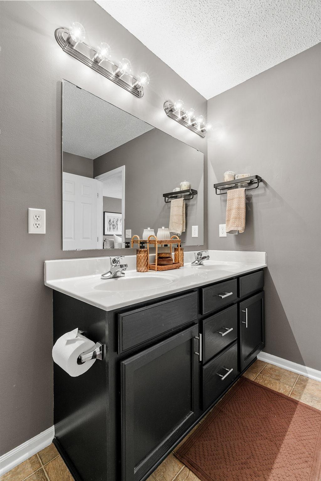 View of Residential at 16296 Fallbrook Drive, Lakeville MN 55044, Lakeville (40 of 56) - Mike Wilen | Minnesota Team Real Estate