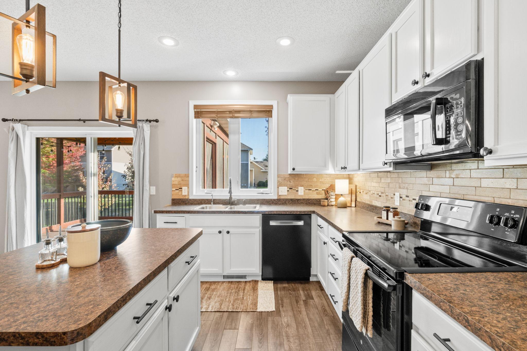 View of Residential at 16296 Fallbrook Drive, Lakeville MN 55044, Lakeville (25 of 56) - Mike Wilen | Minnesota Team Real Estate