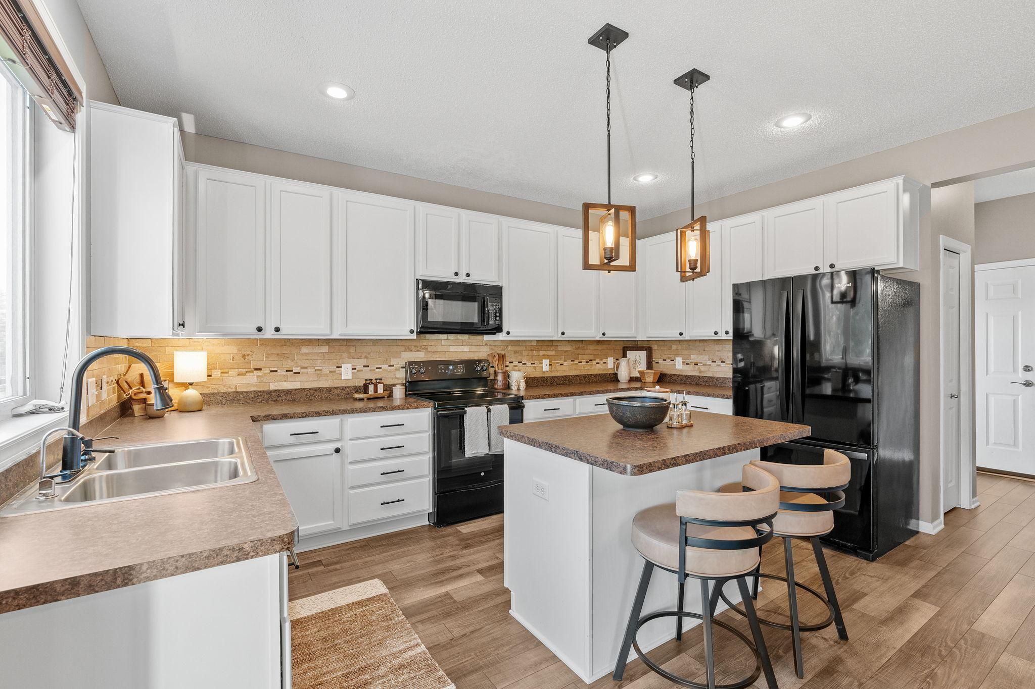 View of Residential at 16296 Fallbrook Drive, Lakeville MN 55044, Lakeville (21 of 56) - Mike Wilen | Minnesota Team Real Estate