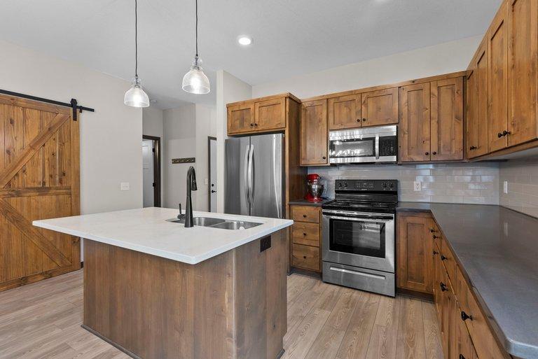 View of Residential at 2899 Eastview Court, Anoka MN 55303, Anoka (21 of 32) - Mike Wilen | Minnesota Team Real Estate